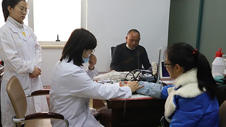 關(guān)愛(ài)職工健康 西迪開(kāi)展中醫診療活動(dòng)